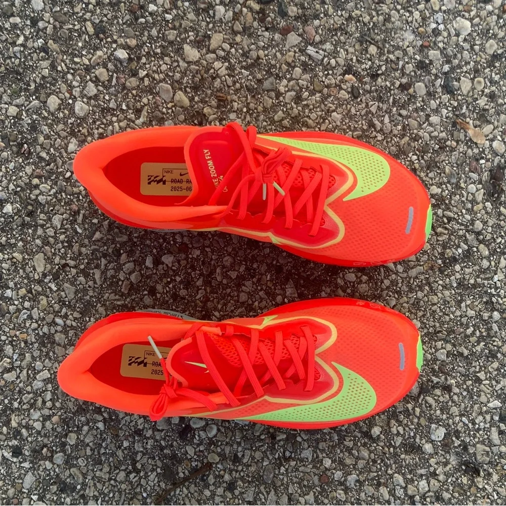HOT NWOT Nike Zoom Fly 6 Running Shoes Crimson/Bright Volt Wmns Sz 11 Great Gift - Picture 1 of 6